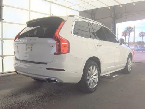 Used 2017 Volvo XC90 T6 Momentum w/ Vision Package AWD/4WD image 3