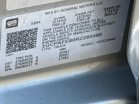 Used 2024 Chevrolet Silverado 1500 High Country RWD image 31