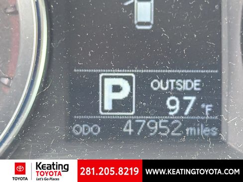 Used 2016 Toyota Highlander Plus FWD image 16