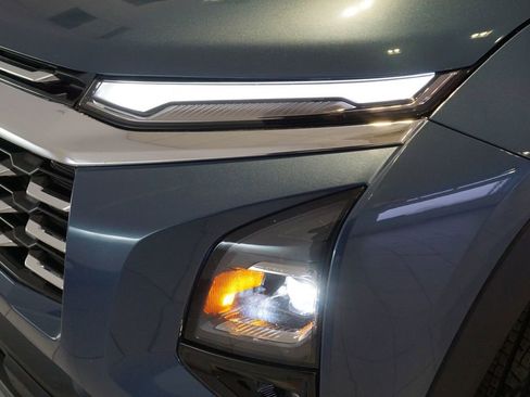 Certified 2025 Chevrolet Equinox LT w/ Convenience Package II image 30