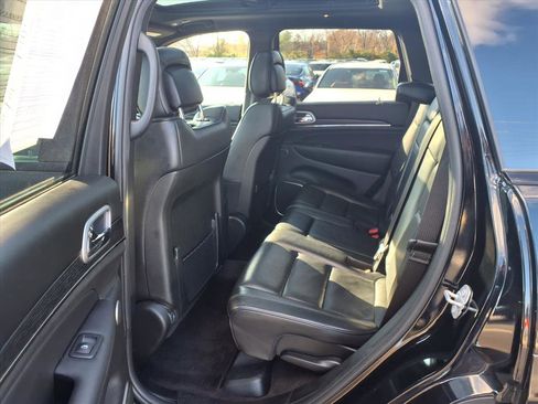 Used 2018 Jeep Grand Cherokee High Altitude image 28