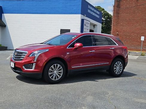 Used 2019 Cadillac XT5 Luxury AWD/4WD image 3