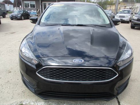 Used 2018 Ford Focus SEL FWD image 9