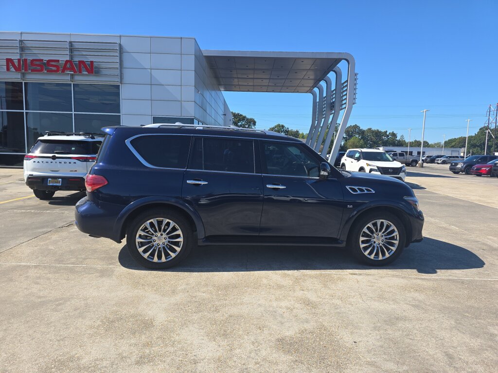 Used 2017 INFINITI QX80 4WD w/ Driver Assistance Package image 7