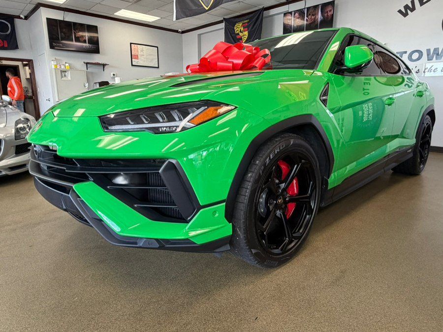 Used 2023 Lamborghini Urus S AWD/4WD image 9