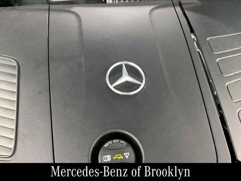 Used 2024 Mercedes-Benz GLC 300 4MATIC image 34