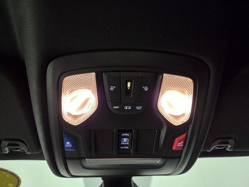 Used 2022 RAM 1500 Big Horn RWD image 18