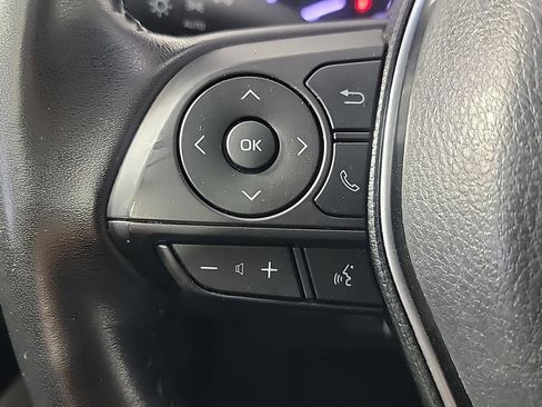 Used 2018 Toyota Camry SE w/ Moonroof Package image 27