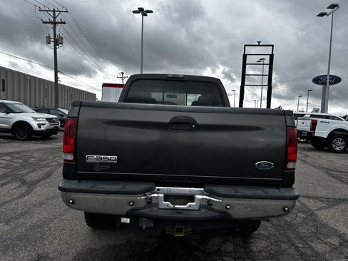 Used 2006 Ford F350 Lariat AWD/4WD image 4