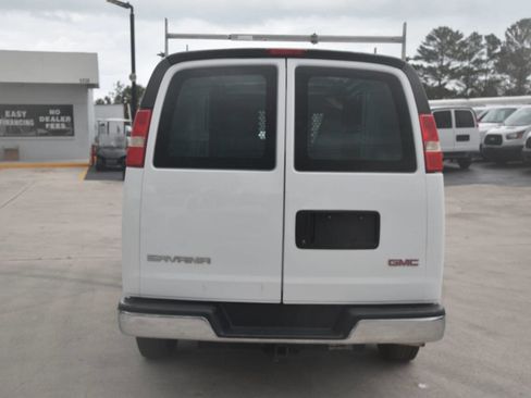 Used 2017 GMC Savana 2500 image 6