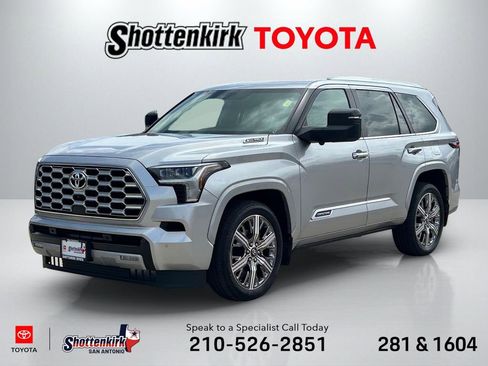 Used 2025 Toyota Sequoia Capstone AWD/4WD image 1