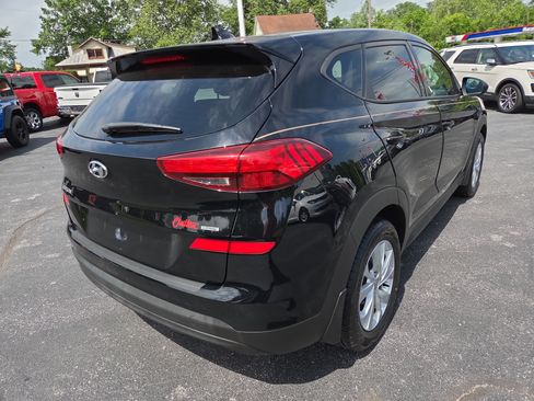 Used 2019 Hyundai Tucson SE AWD/4WD image 4