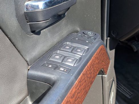 Used 2018 GMC Sierra 1500 SLT image 15