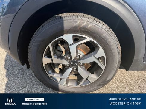 Used 2021 Kia Sportage LX AWD/4WD image 11