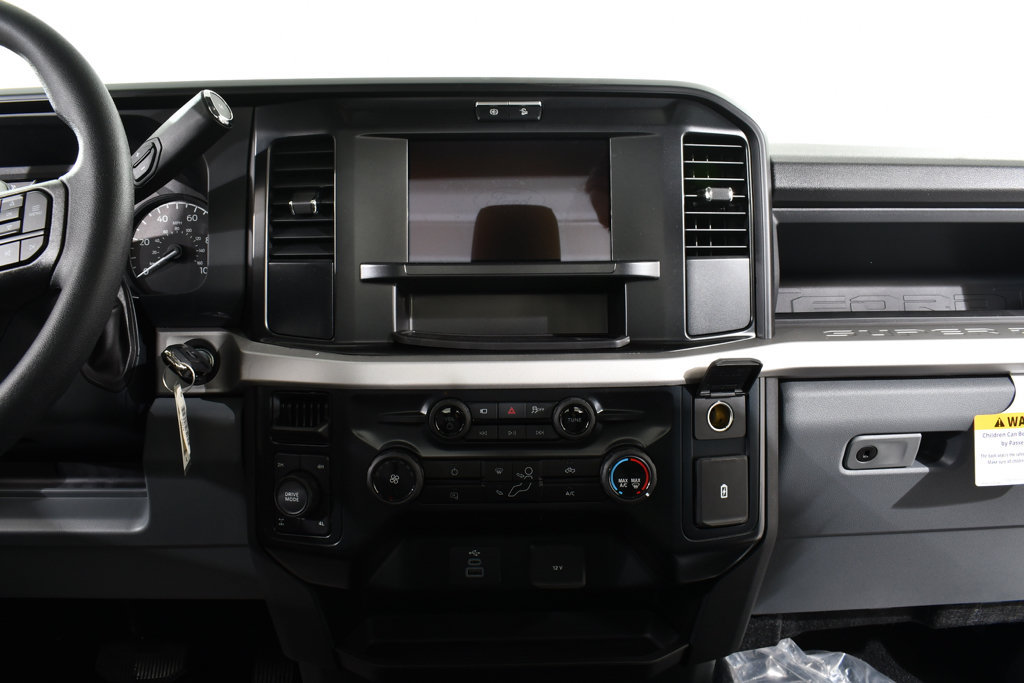 New 2026 Ford F250 XL w/ STX Appearance Package AWD/4WD image 8