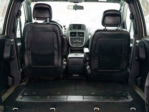 Used 2014 Dodge Grand Caravan R/T image 7