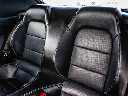 Used 2023 Ford Mustang Premium RWD image 31