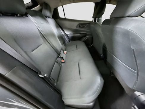 Certified 2024 Toyota Prius LE FWD image 24