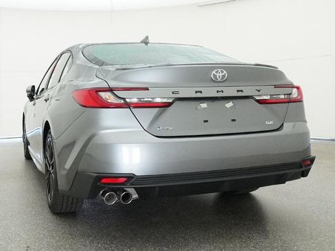 New 2026 Toyota Camry SE image 9