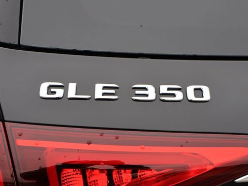 Used 2023 Mercedes-Benz GLE 350 4MATIC image 8