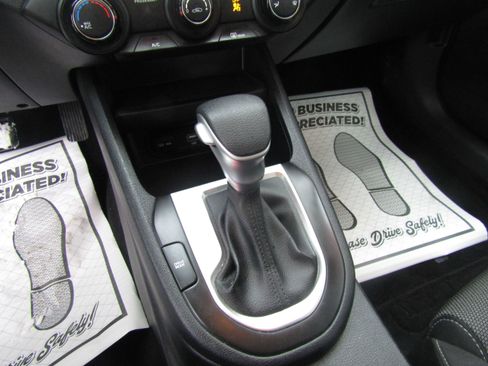 Used 2024 Kia Forte LXS image 16