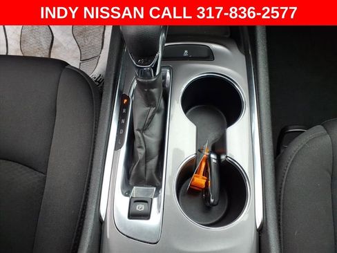 Used 2023 Chevrolet Malibu LT image 18