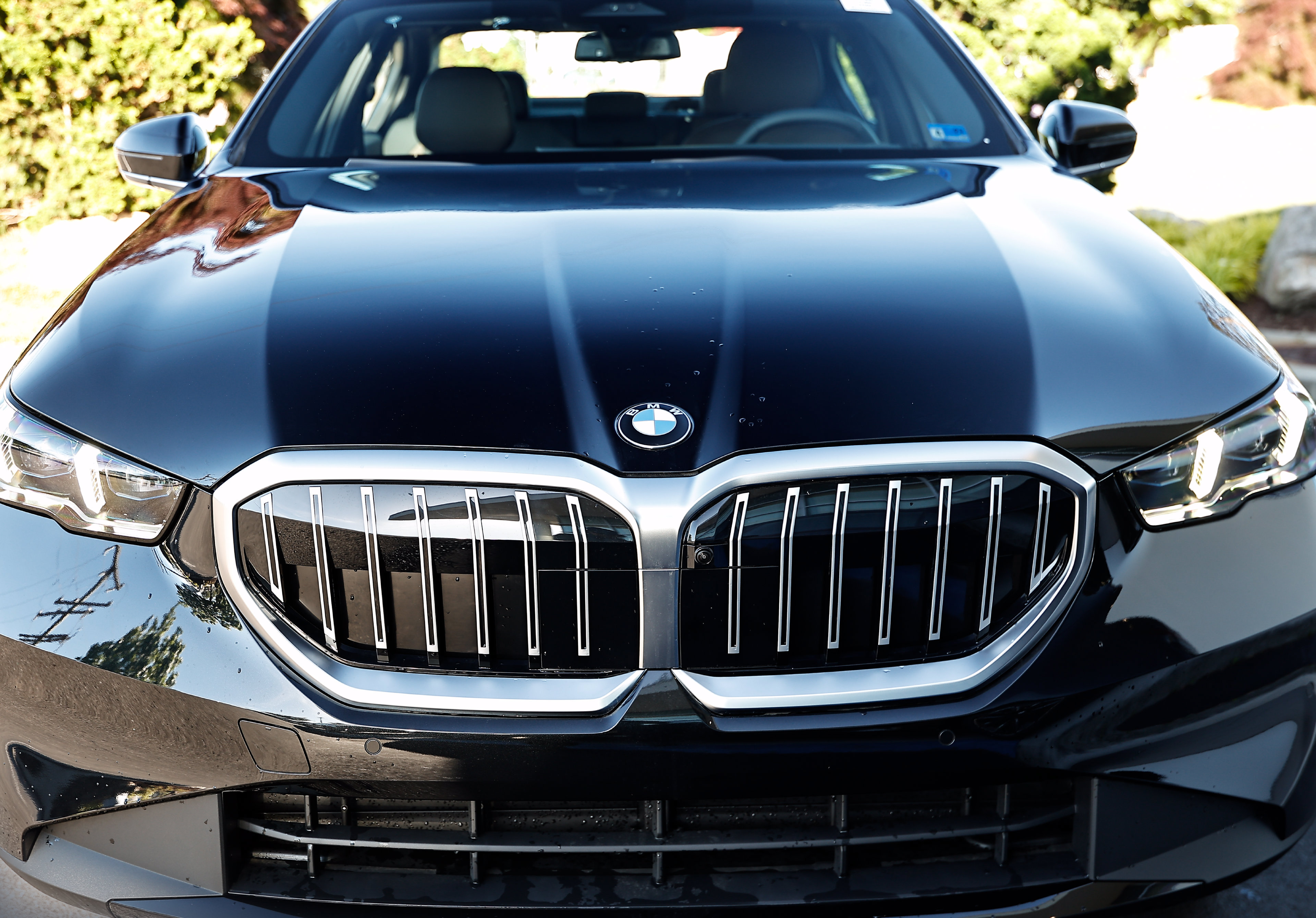 New 2027 BMW 530i xDrive w/ Premium Package AWD/4WD image 12