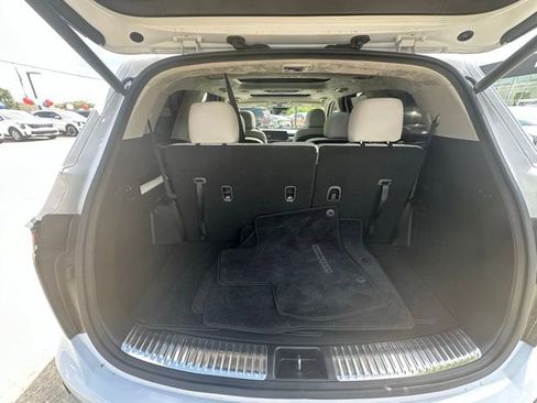 Used 2023 Kia Telluride SX Prestige AWD/4WD image 38