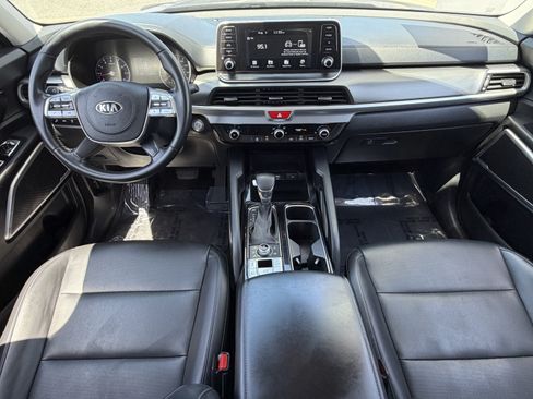 Used 2020 Kia Telluride LX AWD/4WD image 25