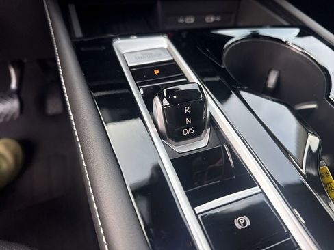 New 2026 Volkswagen Atlas SE AWD/4WD image 32