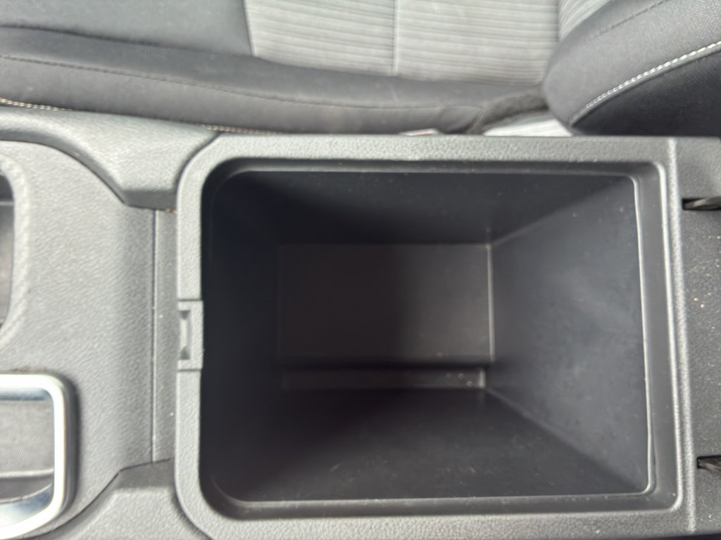 Used 2024 Nissan Sentra SV FWD image 17