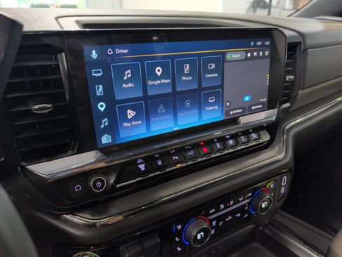 Used 2025 Chevrolet Silverado 2500 ZR2 w/ Technology Package AWD/4WD image 12