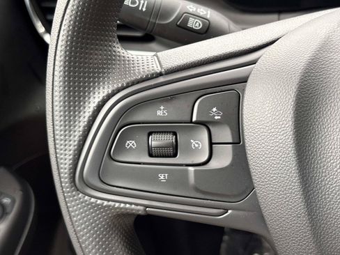 Certified 2025 Buick Envista Sport Touring w/ Convenience II Package FWD image 16