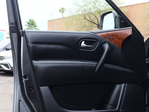 Used 2019 INFINITI QX80 Luxe w/ Proassist Package image 39