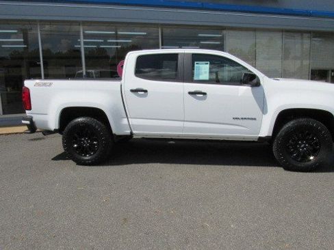 Certified 2022 Chevrolet Colorado Z71 image 3