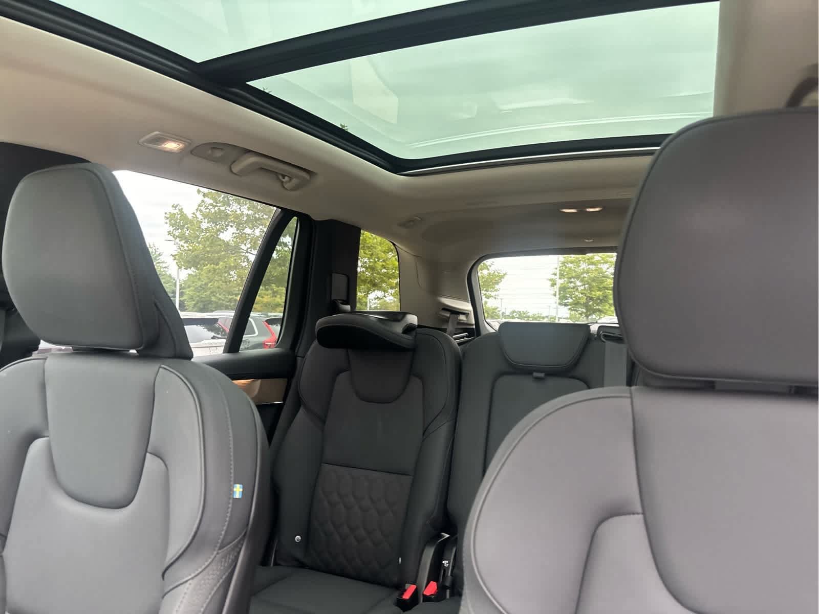 Used 2026 Volvo XC90 B6 Plus AWD/4WD image 19
