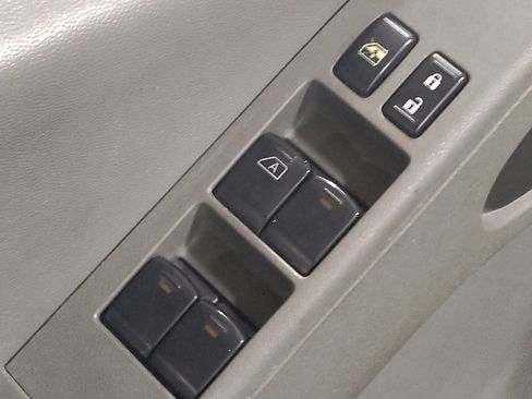 Used 2019 Nissan Frontier SV RWD image 27