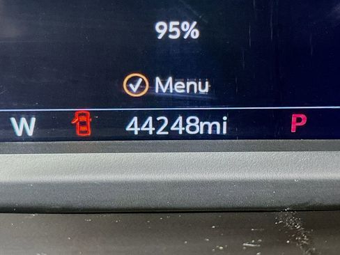 Used 2020 Chevrolet Silverado 3500 High Country w/ Technology Package image 35