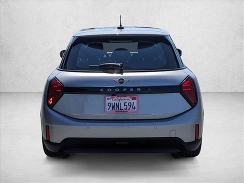 Certified 2025 MINI Cooper S FWD image 7