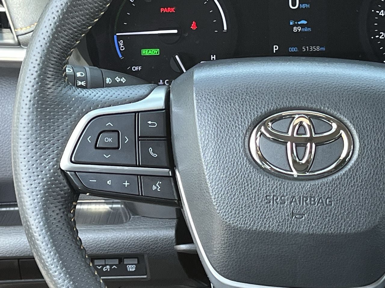 Used 2023 Toyota Sienna XLE Woodland Edition AWD/4WD image 12