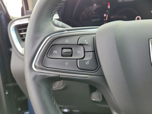 Used 2026 Buick Encore GX Avenir w/ Avenir Technology Package FWD image 20