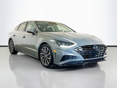 Used 2021 Hyundai Sonata Limited image 3