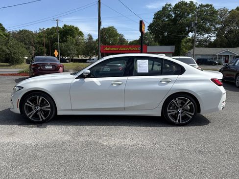 Used 2023 BMW 330i Sedan w/ Premium Package RWD image 2