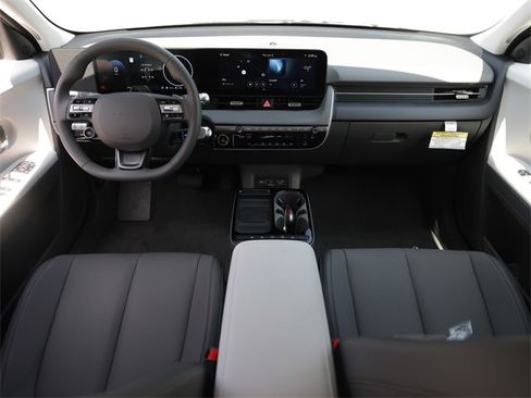 Certified 2025 Hyundai Ioniq 5 SEL image 20