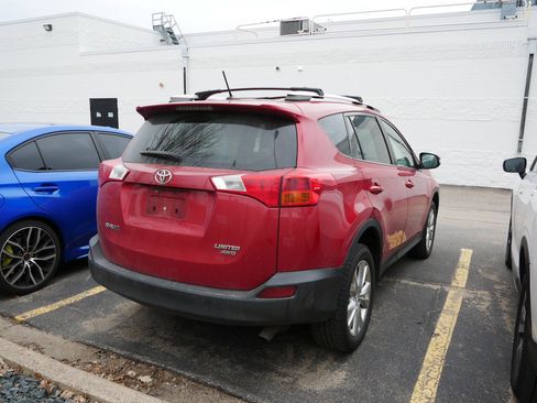Used 2015 Toyota RAV4 Limited image 5