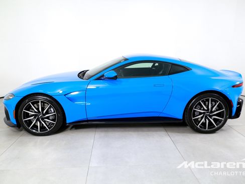 Used 2020 Aston Martin V8 Vantage Coupe image 5