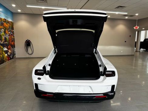 New 2024 Dodge Charger R/T w/ Plus Group image 25