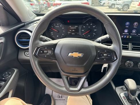 Used 2024 Chevrolet Trax LS w/ Driver Confidence Package FWD image 14