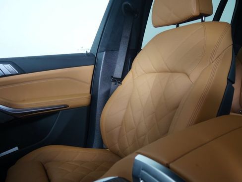 New 2027 BMW X7 xDrive40i AWD/4WD image 23
