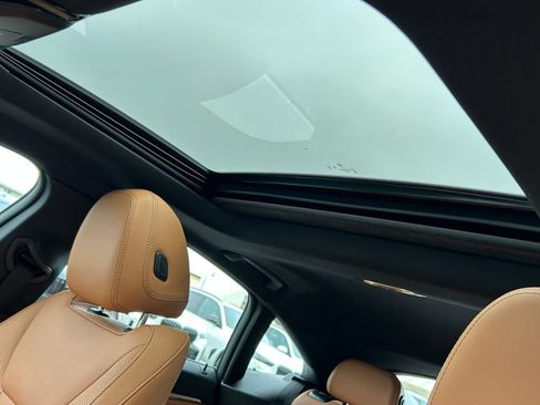 Used 2023 BMW i4 eDrive35 RWD image 16